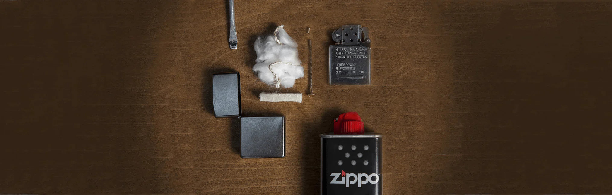 Kit d'accessoires Zippo 8 : 1 briquet à essence Zippo, 1 pierre à briquet  Zippo, 1 mèche Zippo : : Epicerie
