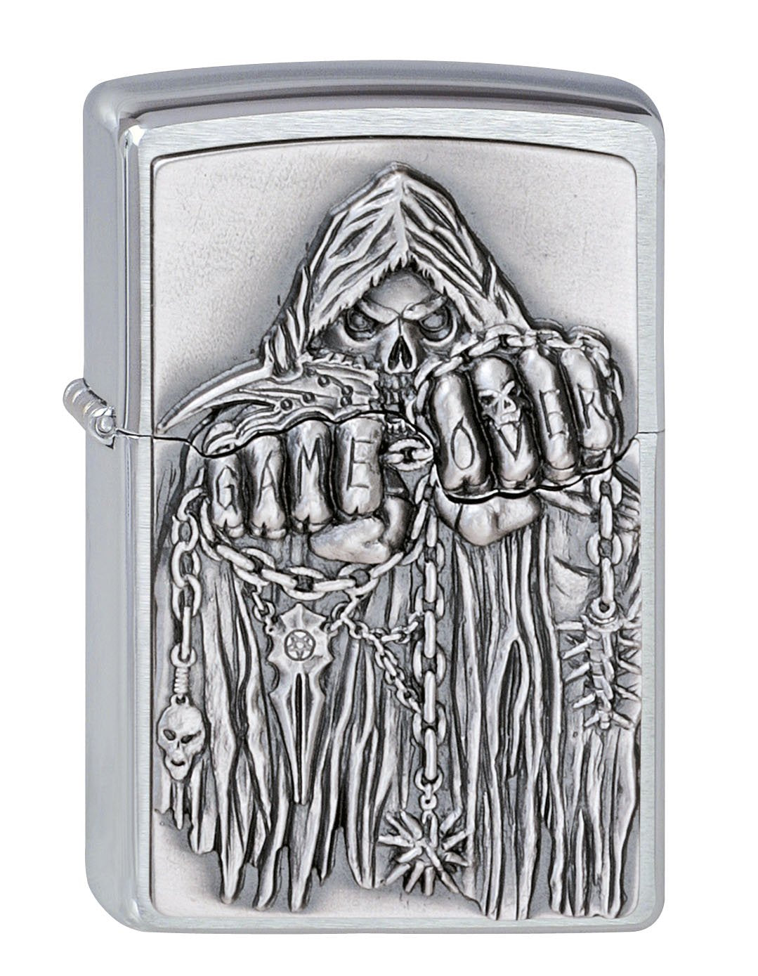 Vue de face 3/4 briquet Zippo chromé emblème la Mort encapuchonnée avec les poings tendus